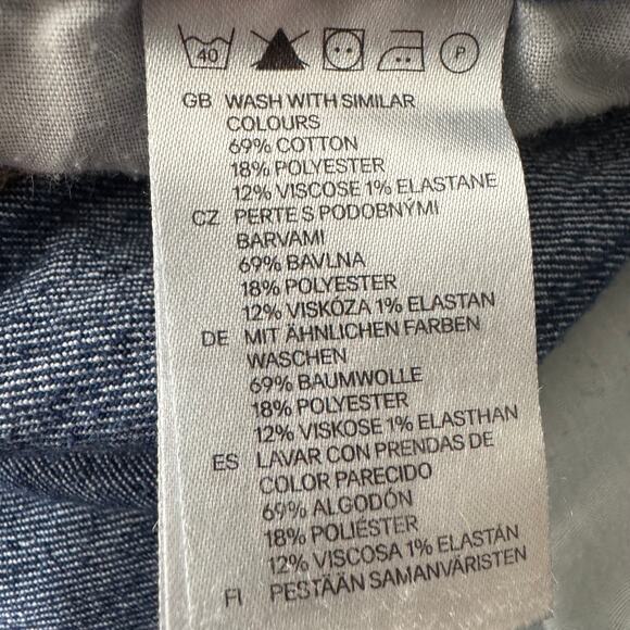 H&M Sqin Low Waist Slim Leg Dark Washed Jeans Size 28 - Picture 4 of 8